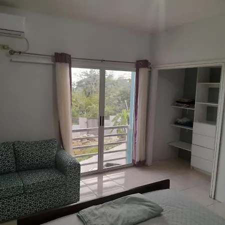 Seaview Apartments